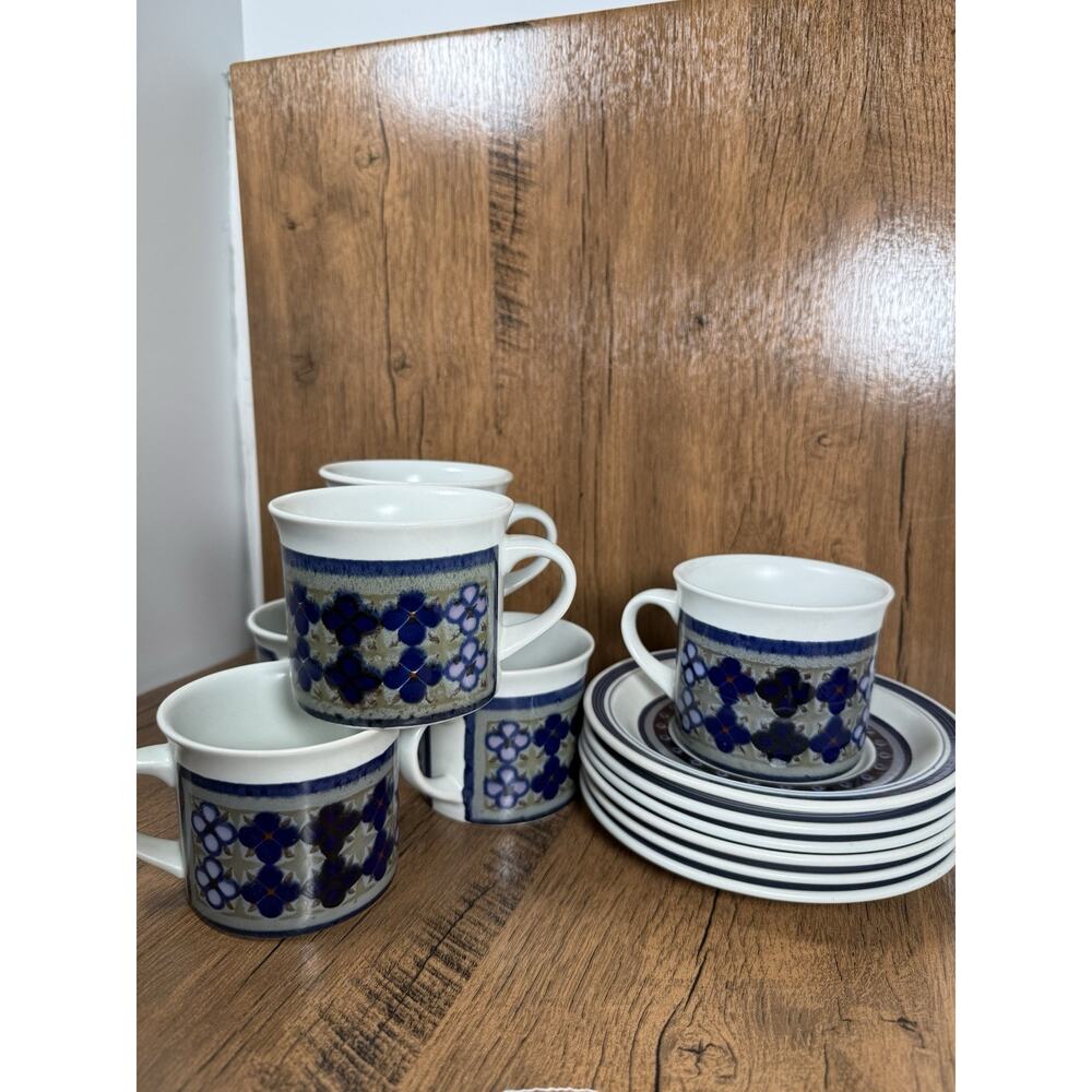 6 Tea Coffee Cups w/ Saucer - 1973 Royal Doulton - Tangier - Stoneware